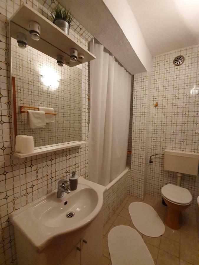 Apartmani Renata 布雷拉 外观 照片